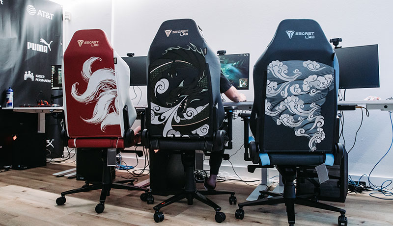 New League of Legends chairs from Secretlab | ChairsFX